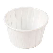 Picture of WHITE RIGID BAKING CUPCAKE CASES RUFFLED X 50